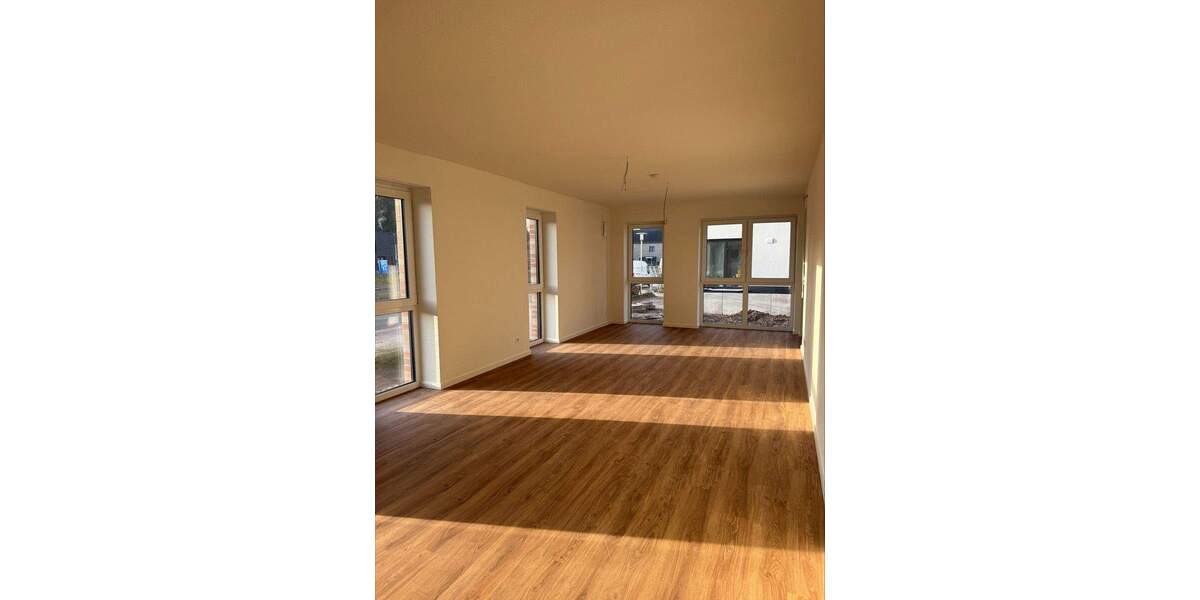Etagenwohnung Oldenburg Bürgerfelde - 3 Zimmer, 95 m&sup2;, 1.435&euro; | Angebot:26804642