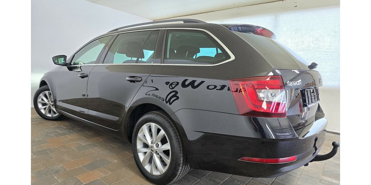 Skoda Octavia Amb. DSG LED ACC AHK Navi Klima Kamera 94.800 km 18.450 € Garrel 49681