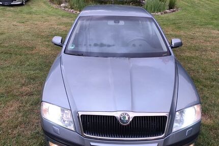 Skoda Octavia 235.575 km 3.999 &euro; Hatten 26209