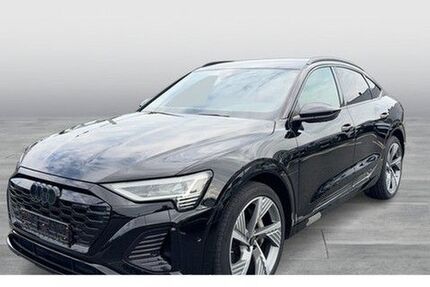 Audi Q8 105.496 km 49.979 &euro; Oldenburg 26135