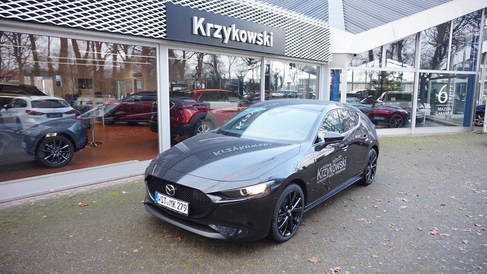 Mazda 3 3.832 km 27.990 &euro; Rastede 26180