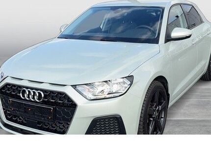 Audi A1 8.192 km 26.479 &euro; Oldenburg 26135