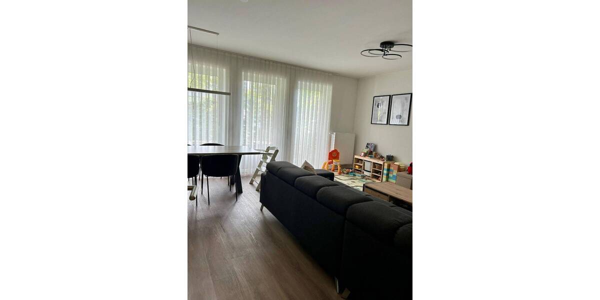 Etagenwohnung Oldenburg Bürgerfelde - 2 Zimmer, 70 m&sup2;, 800&euro; | Angebot:26641046