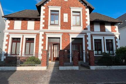 Haus Oldenburg Bürgeresch - 12 Zimmer, 313 m&sup2;, 995.000&euro; | Angebot:25539941