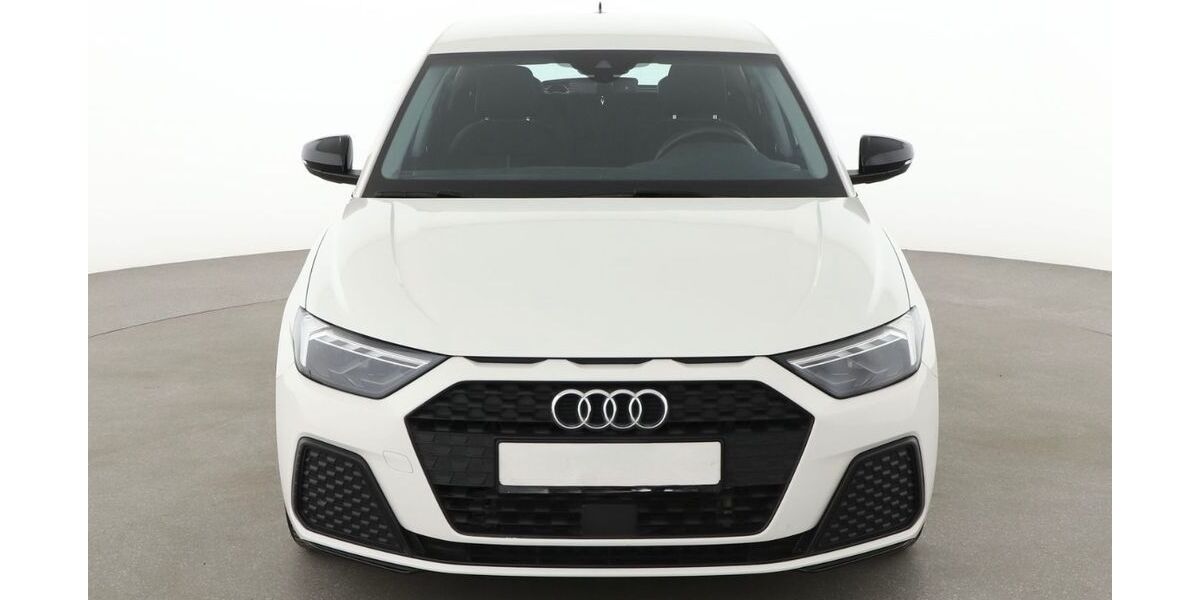 Audi A1 58.000 km 17.390 &euro; Hude 27798
