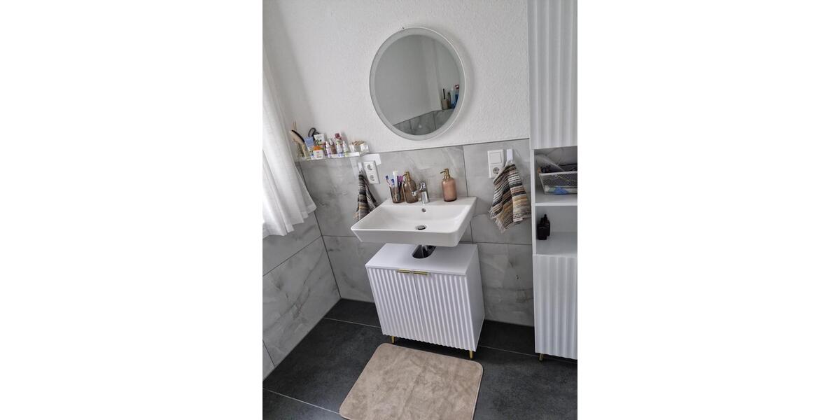 Etagenwohnung Apen - 3 Zimmer, 87 m&sup2;, 900&euro; | Angebot:26614316