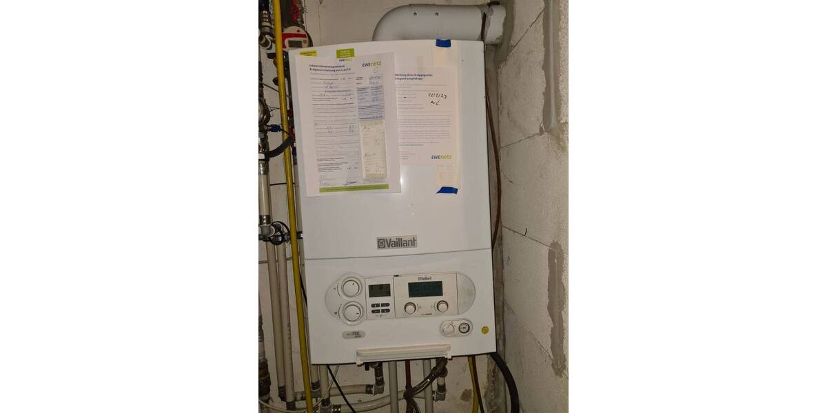 Mehrfamilienhaus, Wohnhaus Varel Varel - 8 Zimmer, 237 m&sup2;, 385.000&euro; | Angebot:25689867