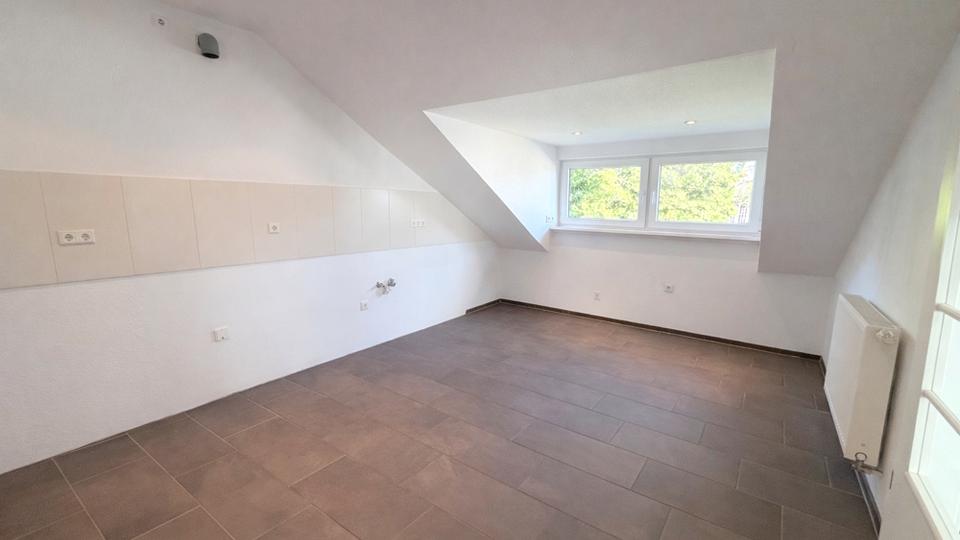 Dachgeschoßwohnung Bad Zwischenahn - 3 Zimmer, 127 m&sup2;, 1.310&euro; | Angebot:26014553