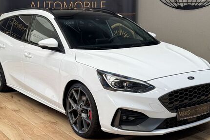 Ford Focus 97.402 km 18.400 &euro; Rastede/ Wahnbek 26180