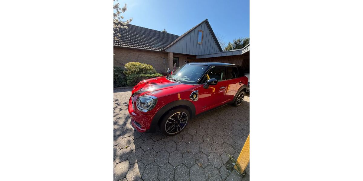 Mini Countryman SE (Cooper) 57.000 km 20.500 &euro; Oldenburg 26135