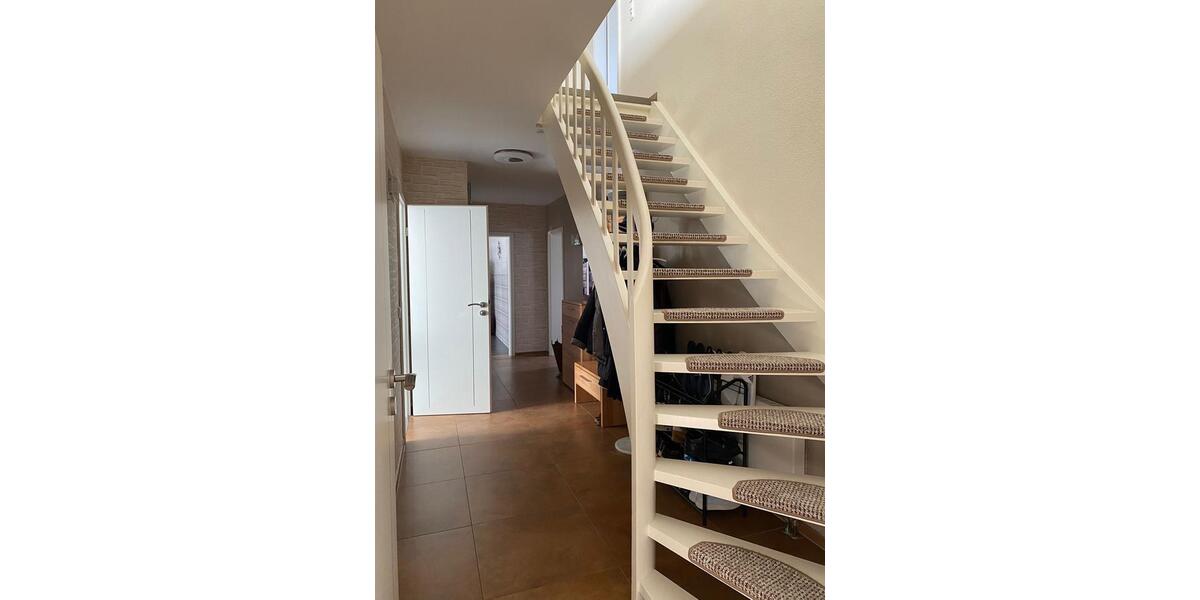 Schönes,geräumiges Haus in Bad Zwischenahn zu verkaufen 8 zimmer