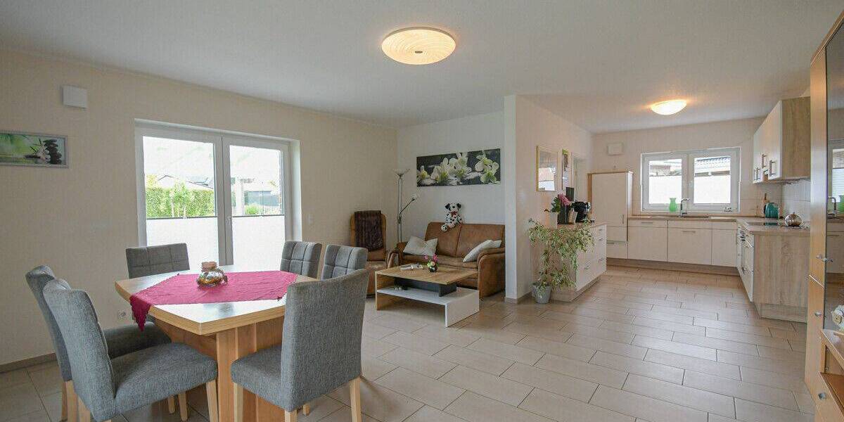 Bungalow Apen - 4 Zimmer, 129 m&sup2;, 349.000&euro; | Angebot:26929753