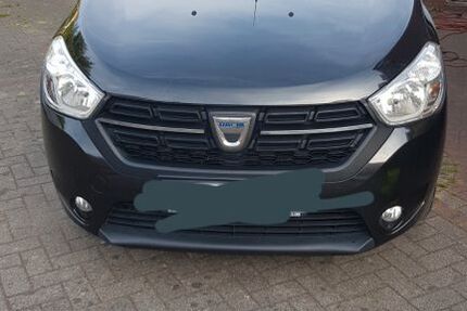 Dacia Dokker 182.000 km 7.500 € Oldenburg 26133