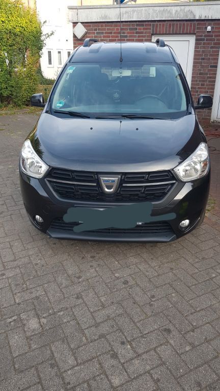 Dacia Dokker 182.000 km 7.500 € Oldenburg 26133
