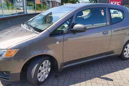 Mitsubishi Colt 192.000 km 2.750 &euro; Oldenburg 26123