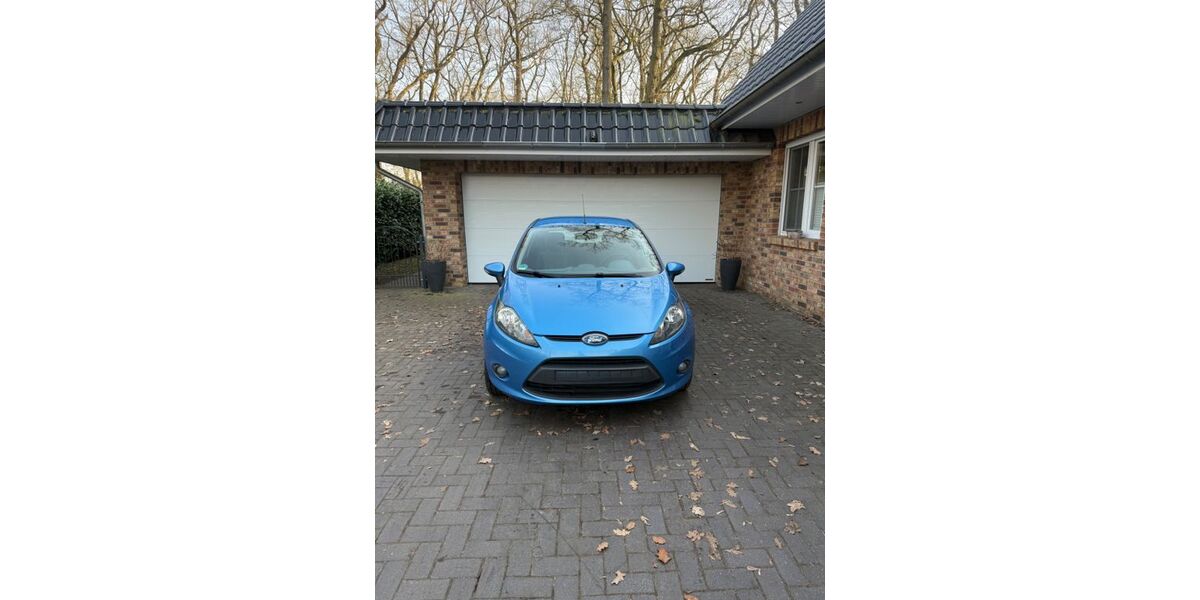 Ford Fiesta 121.000 km 3.990 &euro; Delmenhorst 27751