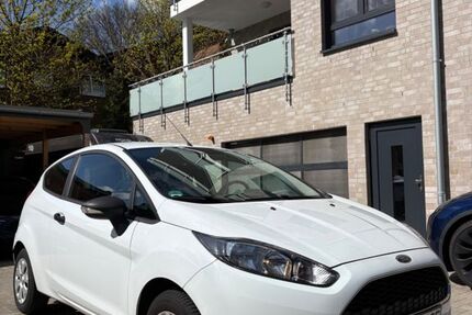 Ford Fiesta 79.692 km 4.990 &euro; Oldenburg 26123