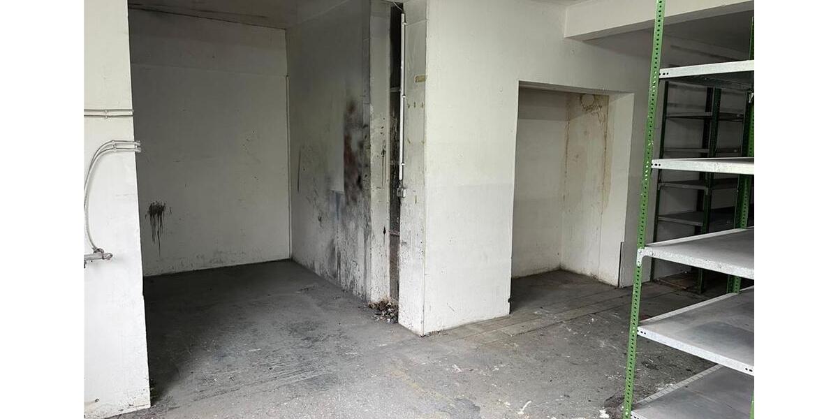 Zentral gelegene Halle zimmer