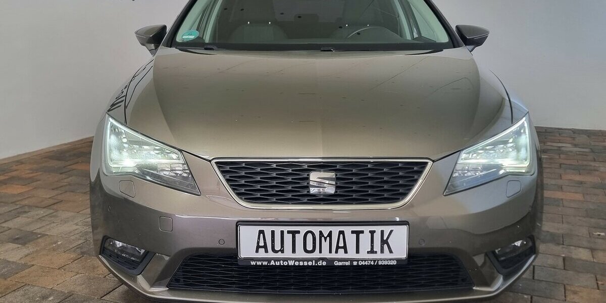 Seat Leon ST Style LED Navi DSG PDC 2.Hand 159.000 km 11.450 &euro; Garrel 49681