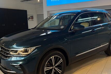 VW Tiguan 51.900 km 27.490 &euro; Varel 26316