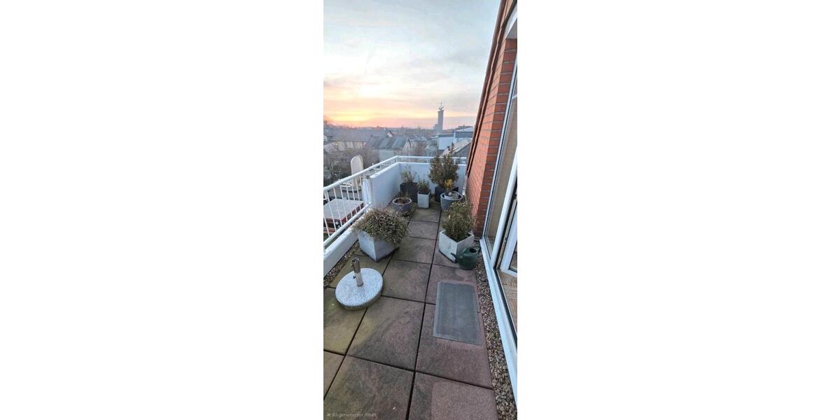 Dachgeschoßwohnung Brake (Unterweser) - 2 Zimmer, 64 m&sup2;, 640&euro; | Angebot:26018138