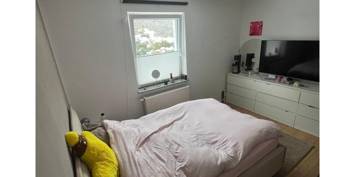 Erdgeschoßwohnung Oldenburg Alexandersfeld - 5 Zimmer, 14 m&sup2;, 340&euro; | Angebot:25080296