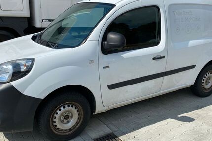 Renault Kangoo 28.776 km 11.127 &euro; Oldenburg 26125