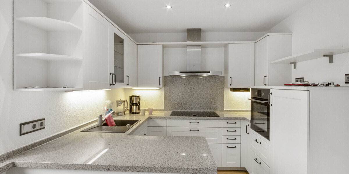 Ganderkesee-Schierbrok Renoviertes Einfamilienhaus in Feldrandlage mit Keller, Garage und EBK - Einfamilienhaus Ganderkesee | Angebot:26366702