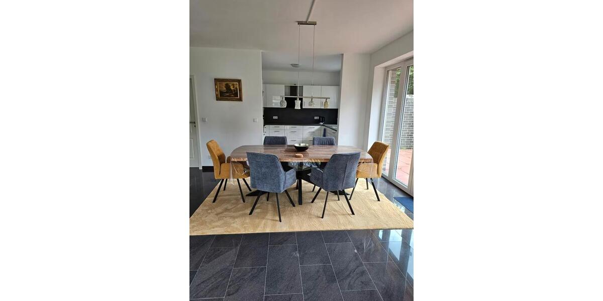 Doppelhaushälfte Rastede - 5 Zimmer, 138 m&sup2;, 1.450&euro; | Angebot:24692568