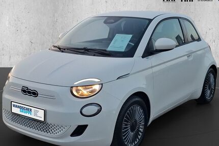 Fiat 500e 18.186 km 16.990 &euro; Oldenburg 26135