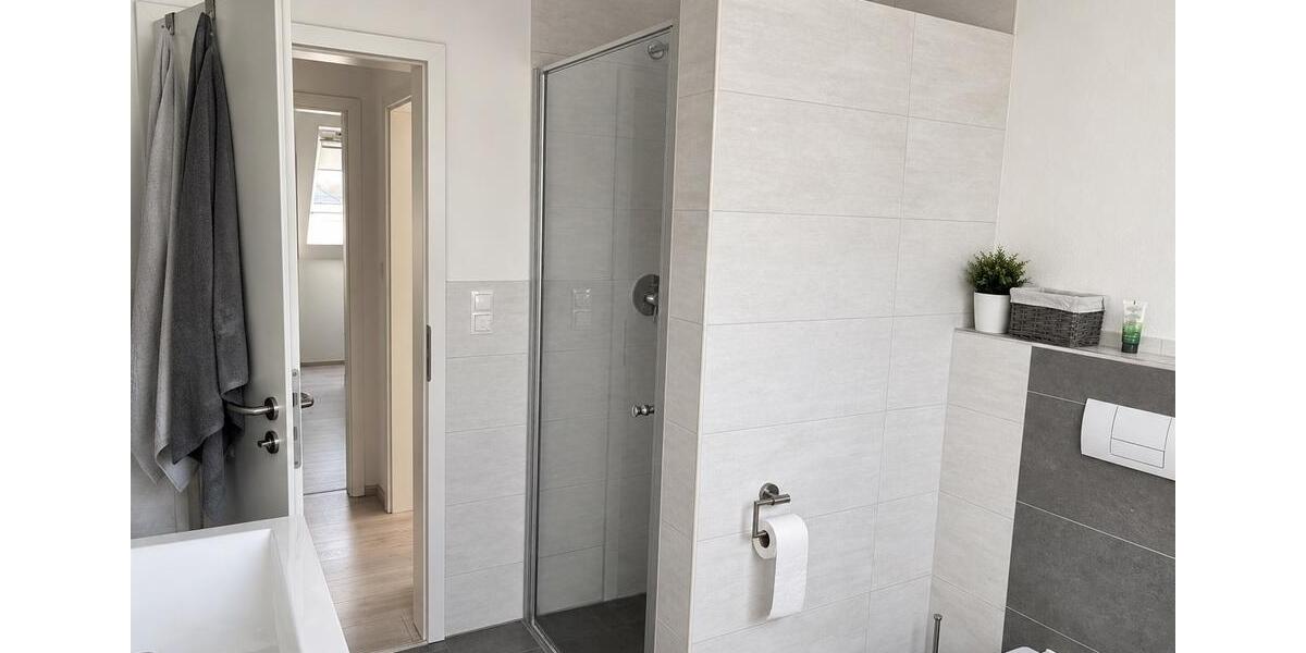 Dachgeschoßwohnung Oldenburg Alexandersfeld - 3 Zimmer, 94 m&sup2;, 399.000&euro; | Angebot:26715457