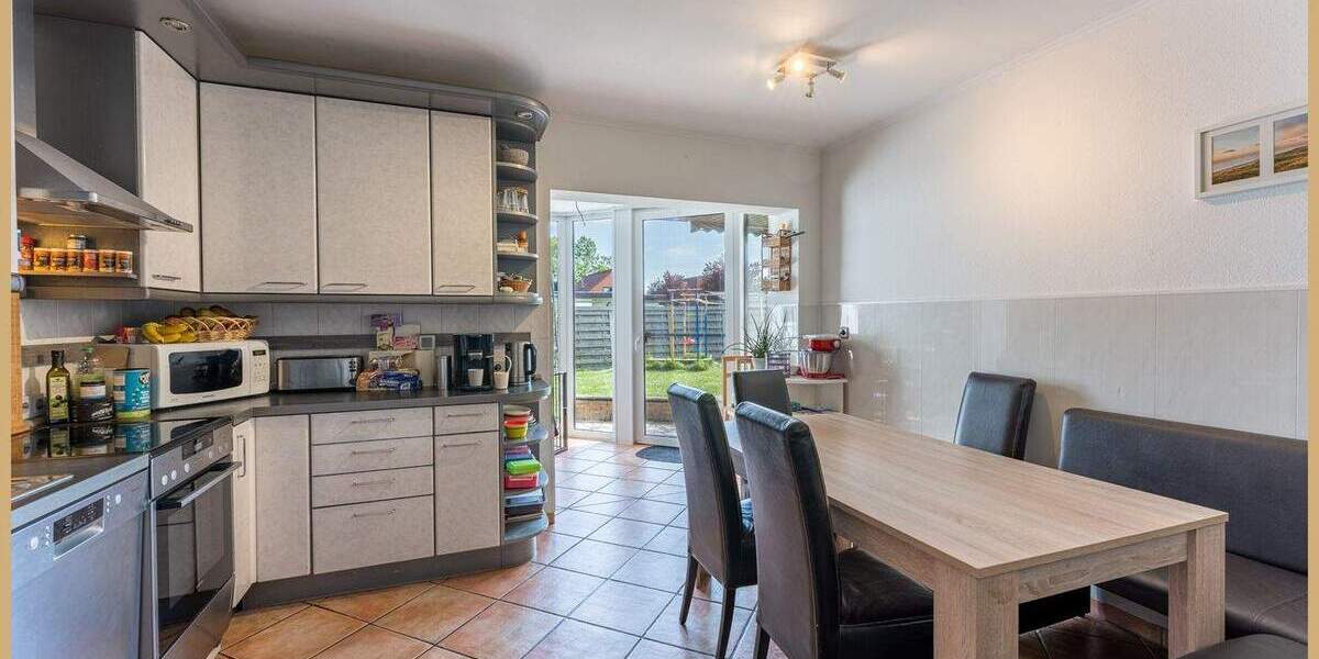 Einfamilienhaus Berne - 7 Zimmer, 233 m&sup2;, 329.000&euro; | Angebot:25684170