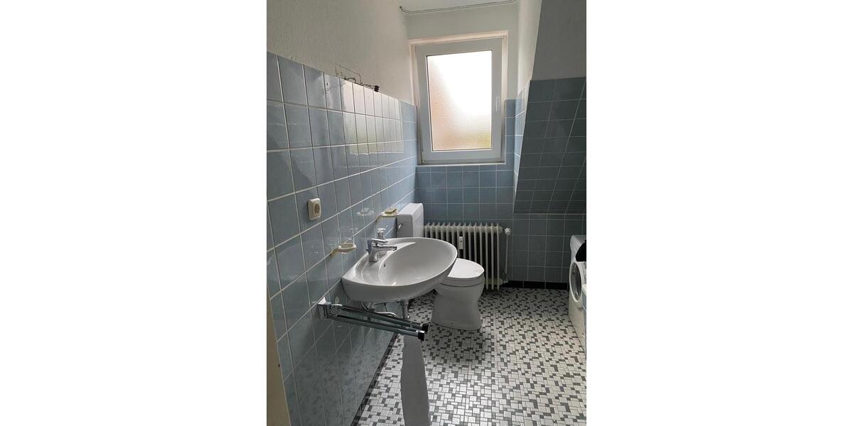 Dachgeschoßwohnung Oldenburg Eversten - 1.5 Zimmer, 50 m&sup2;, 740&euro; | Angebot:25892732