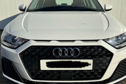 Audi A1 87.000 km 17.000 &euro; Oldenburg 26188