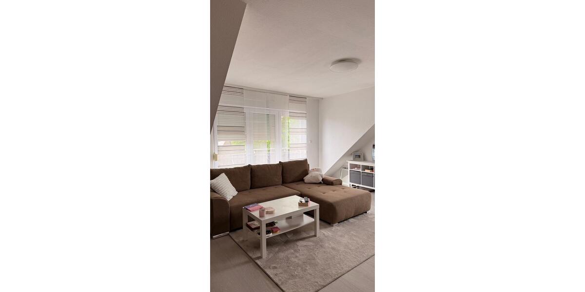 Dachgeschoßwohnung Delmenhorst - 2.5 Zimmer, 77 m&sup2;, 182.000&euro; | Angebot:26795656