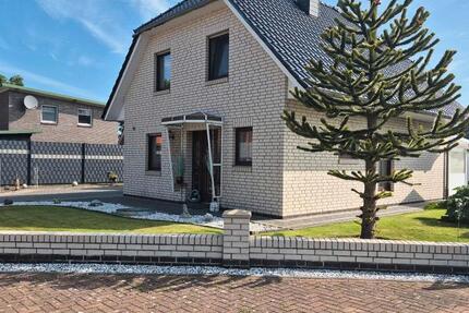 Haus Apen - 5 Zimmer, 102 m&sup2;, 385.000&euro; | Angebot:27223778