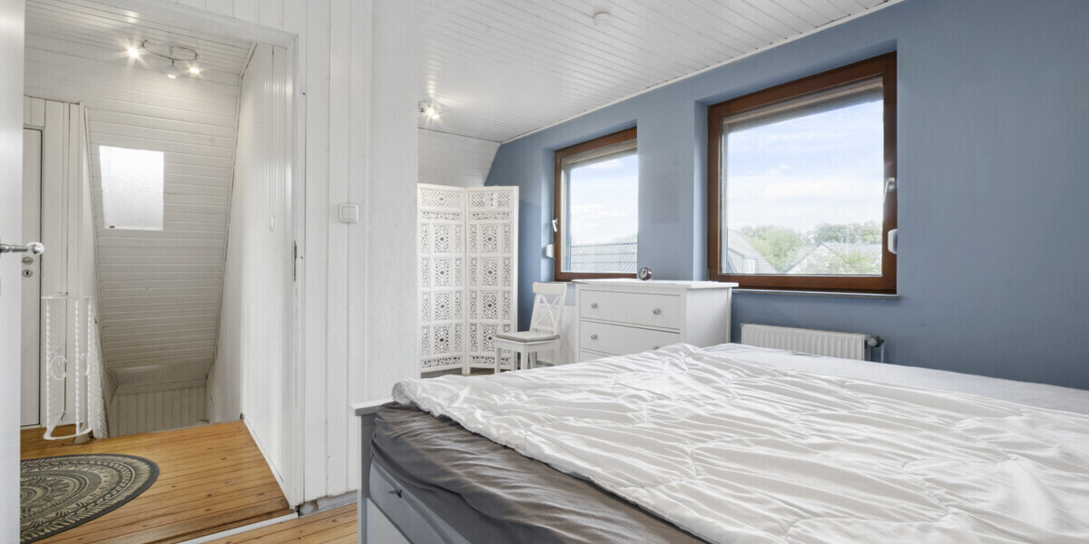 Ganderkesee - Heide Sanierungsbedürftiges Einfamilienhaus mit Pool und Pool Haus in Top Lage - Einfamilienhaus Ganderkesee | Angebot:26932074