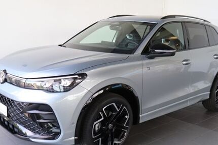 VW Tiguan 1.111 km 54.769 &euro; Bad Zwischenahn 26160