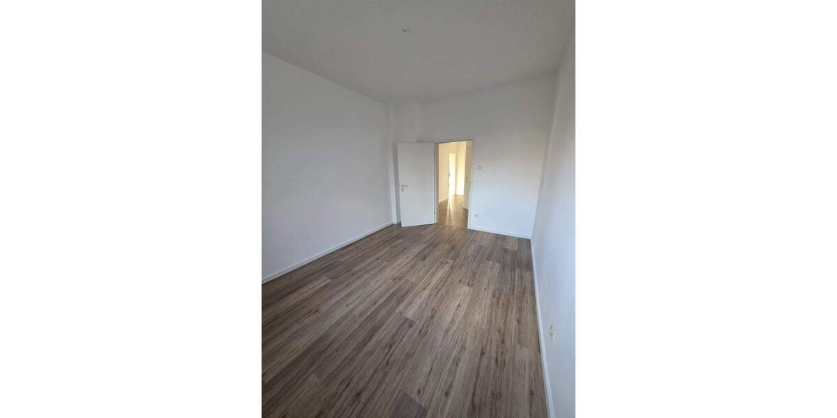 Etagenwohnung Ganderkesee - 3 Zimmer, 100 m&sup2;, 780&euro; | Angebot:25815240