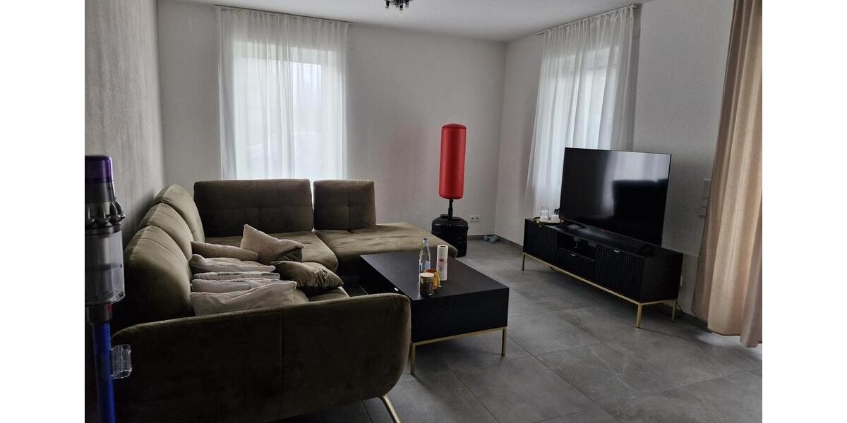 Etagenwohnung Apen - 3 Zimmer, 87 m&sup2;, 900&euro; | Angebot:26614316
