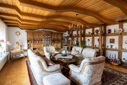 Wohnung Delmenhorst Düsternort - 4 Zimmer, 179 m&sup2;, 163.000&euro; | Angebot:26004034