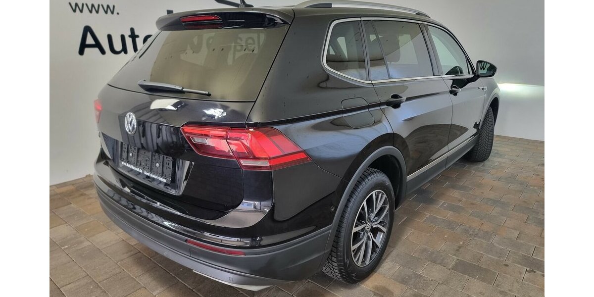 VW Tiguan Allspace LED AHK VIC 7-Sitze Memory Leder 117.700 km 27.850 &euro; Garrel 49681