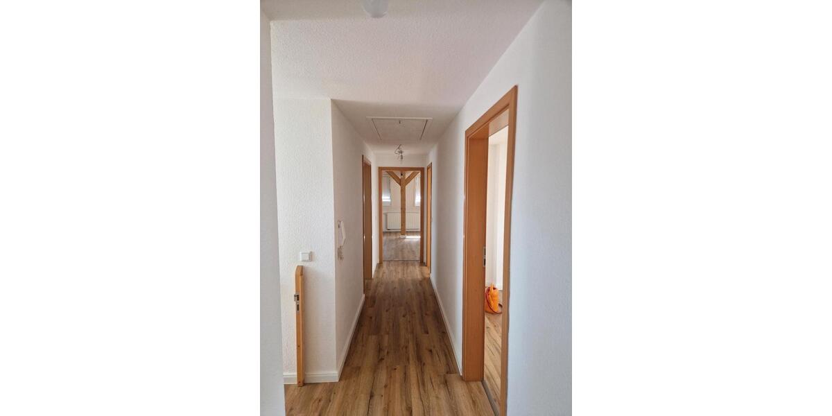 Dachgeschoßwohnung Ganderkesee - 3.5 Zimmer, 63 m&sup2;, 800&euro; | Angebot:26327344