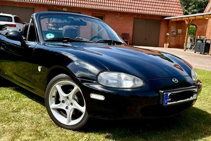Mazda MX-5 119.000 km 5.499 &euro; Hatten 26209