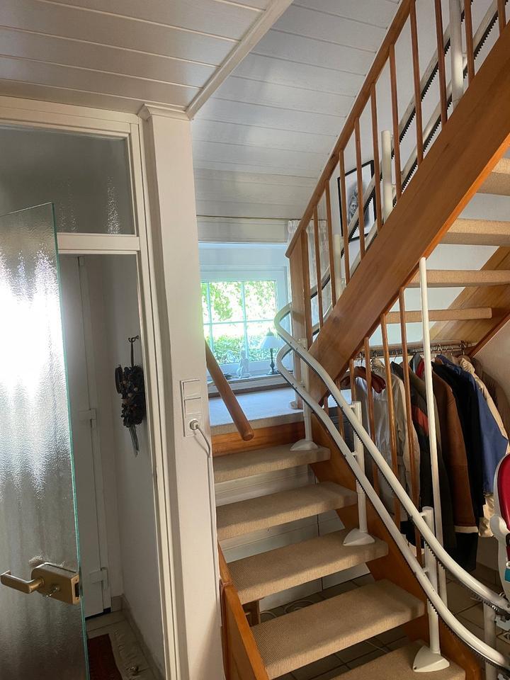 Reihenmittelhaus mit Garten top gepflegt, Garage