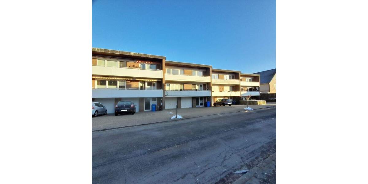 Etagenwohnung Brake - 2 Zimmer, 65 m&sup2;, 119.000&euro; | Angebot:25669822