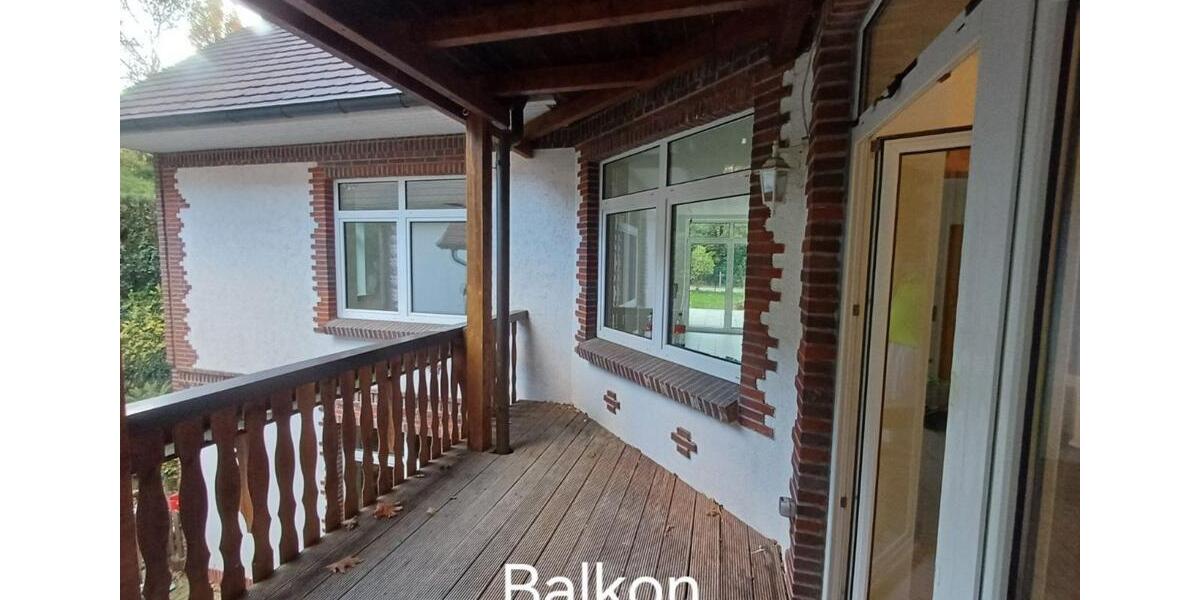 Helle EG-Wohnung in Sandhatten mit Garten + Kaminanschl. 4 zimmer