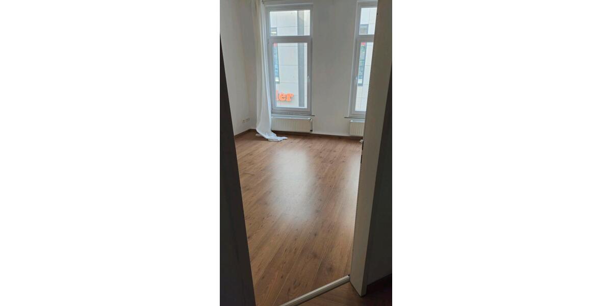 Etagenwohnung Oldenburg Dobbenviertel - 2.5 Zimmer, 70 m&sup2;, 709&euro; | Angebot:25475544