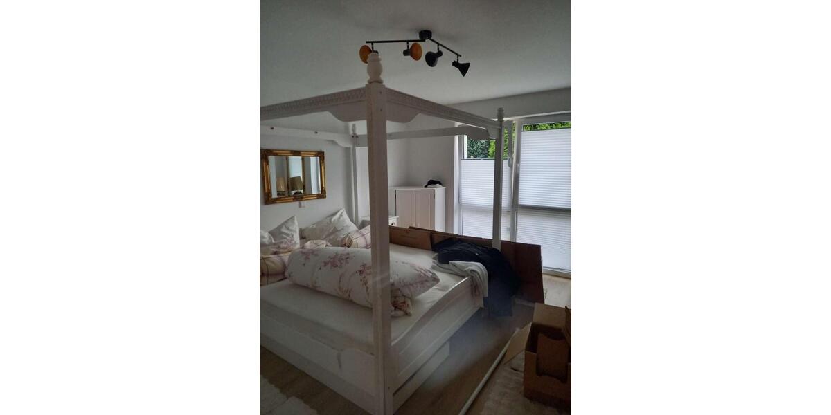 Etagenwohnung Oldenburg Drielaker-Moor - 4 Zimmer, 126 m&sup2;, 1.350&euro; | Angebot:23898286