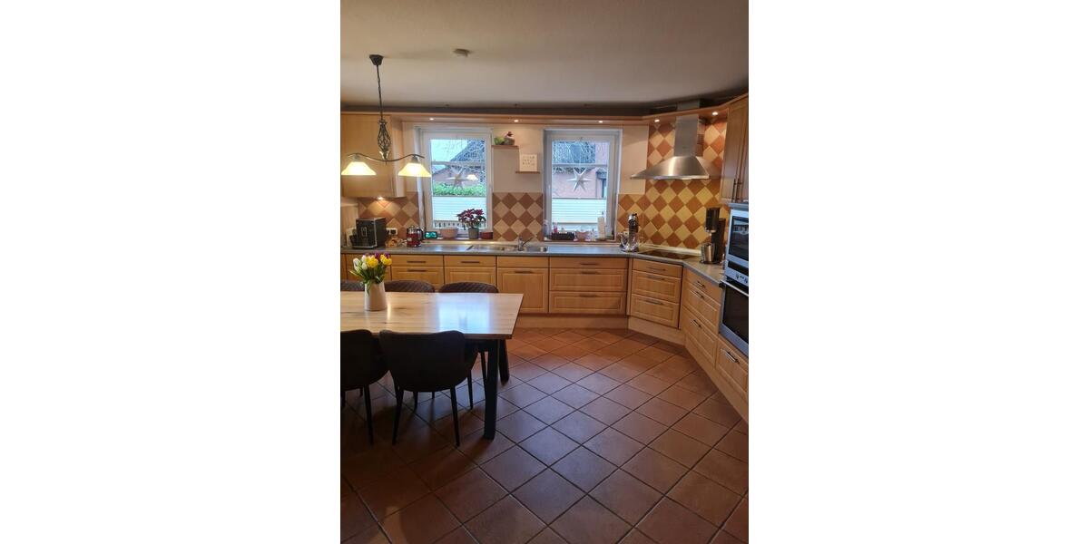 Einfamilienhaus Bösel - 12 Zimmer, 300 m&sup2;, 579.000&euro; | Angebot:26223376